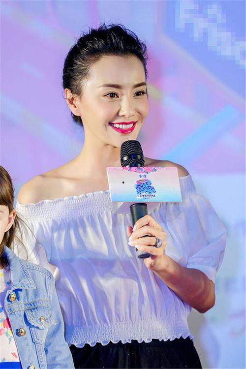 两个人吃瓜娱乐圈,娱乐圈双星同台吃瓜大揭秘