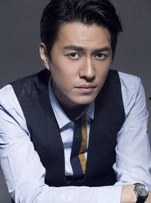 王劲松个人资料家庭,影视界实力派演员，家庭温馨幸福